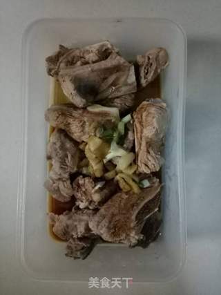 懒人便当~排骨焖饭的做法步骤:3