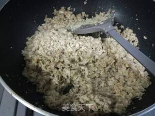 肉末酸菜盒子的做法步骤：11