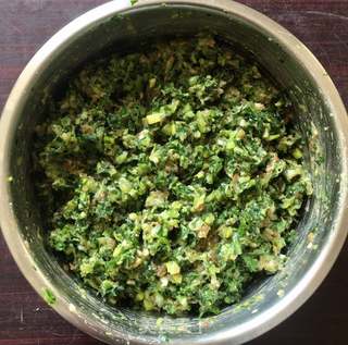 苔菜猪肉水饺的做法步骤:6