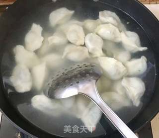 苔菜猪肉水饺的做法步骤：10