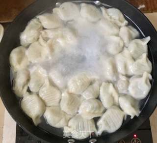 苔菜猪肉水饺的做法步骤:12