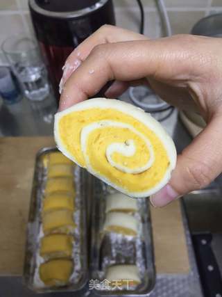 双色花卷的做法步骤:5