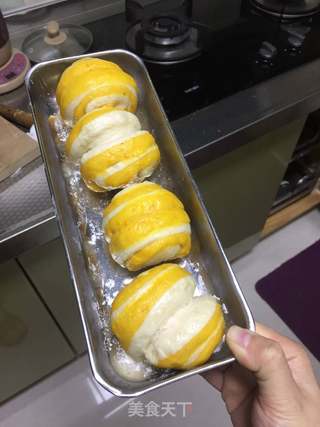 双色花卷的做法步骤:8