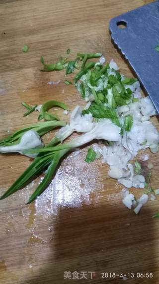 蒜苗拌鹅蛋的做法步骤:6