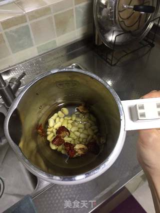 红枣黄豆豆浆的做法步骤:3