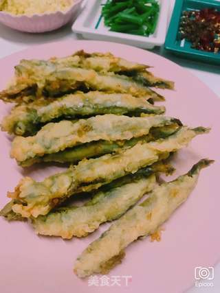 避风塘多春鱼的做法步骤：5
