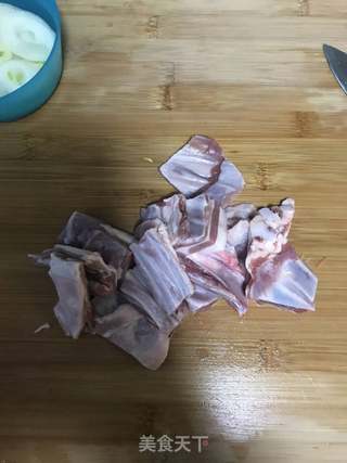 时蔬煎羊排&香芝麻意面的做法步骤:3