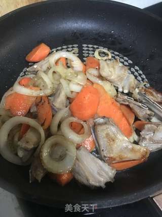 时蔬煎羊排&香芝麻意面的做法步骤:9