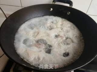 小白菜排骨汤的做法步骤:4