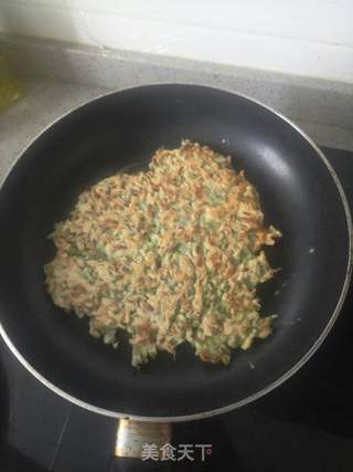 洋槐花饼的做法步骤:10