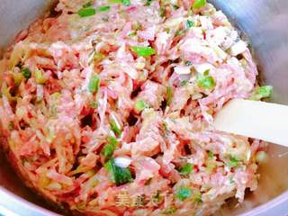发面萝卜肉馅饼的做法步骤:6