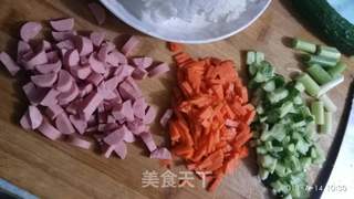 彩色蛋炒饭的做法步骤：2