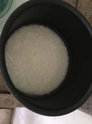 土豆腊肉煲仔饭的做法步骤:5
