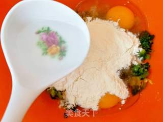 莴笋鸡蛋饼的做法步骤:8
