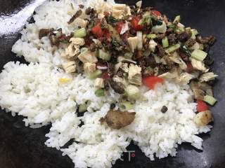 现菜炒现饭的做法步骤:9