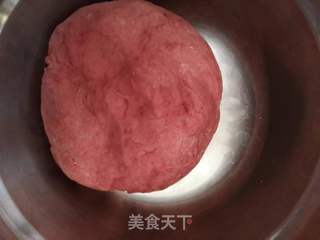 小猪猪豆沙包的做法步骤:11