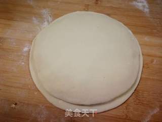 又是一年槐花香:槐花大馅饼的做法步骤:5