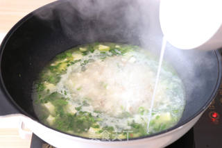 狭鳕鱼豆腐羹的做法步骤：11