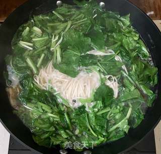 菠菜鸡蛋面的做法步骤：9