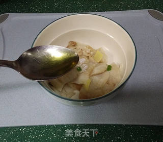 青菜西红柿鳕鱼汤的做法步骤:8