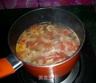 青菜西红柿鳕鱼汤的做法步骤:13