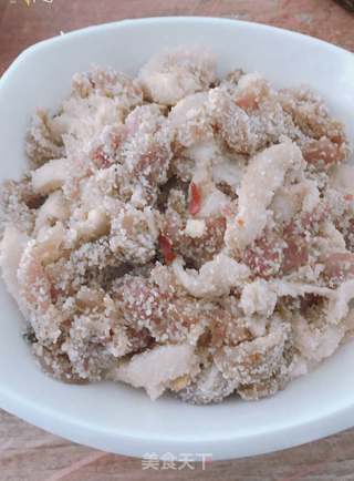 粉蒸肉的做法步骤:5