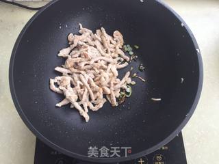 京酱肉丝的做法步骤:14