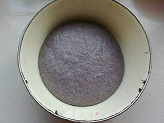 发面黑米红豆饼的做法步骤:4