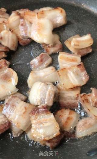 回锅肉的做法步骤：5