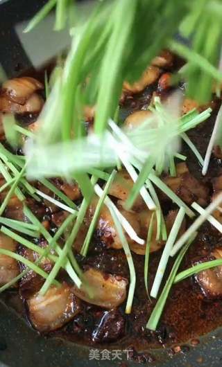回锅肉的做法步骤：7