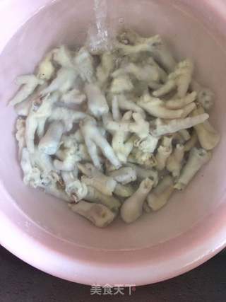 泡椒凤爪的做法步骤：4