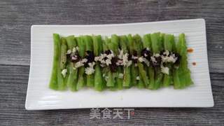 老干妈拌苦瓜的做法步骤:7