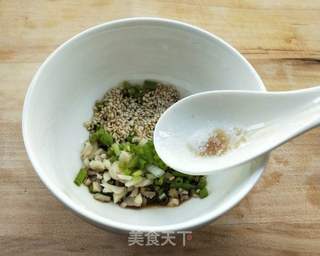 蒜香秋葵的做法步骤:14