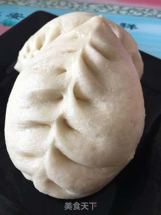蒜薹肉包子的做法步骤:22