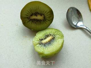 猕猴桃芒果沙拉的做法步骤：4