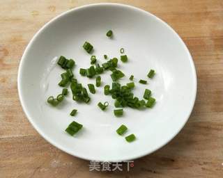 香煎槐花牛肉馄饨的做法步骤:11