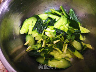 黄瓜拌猪头肉的做法步骤:4