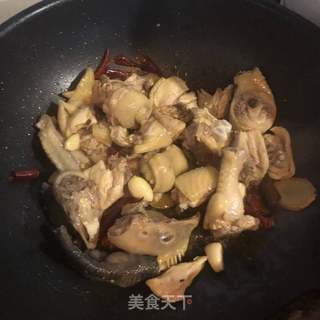 小鸡炖土豆的做法步骤:3