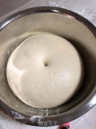 毛毛虫奶油面包的做法步骤:6
