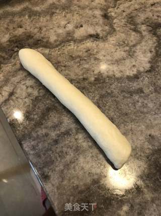 毛毛虫奶油面包的做法步骤:9