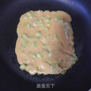 蔬菜鸡蛋饼的做法步骤:4