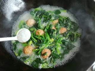 荸荠肉丸菠菜汤的做法步骤:21