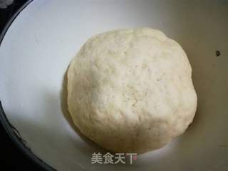 小贝壳馒头的做法步骤:4