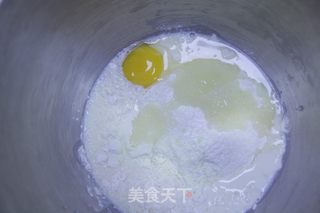 酸奶花型面包的做法步骤：1