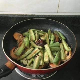 干虾焖茄子的做法步骤：5