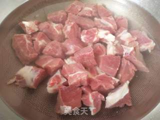 土豆炖牛肉的做法步骤:2
