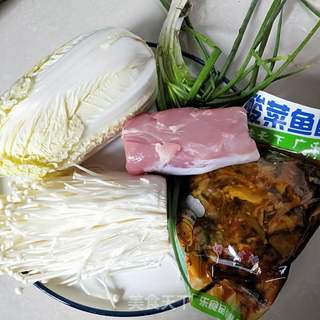 酸汤肉片的做法步骤:2