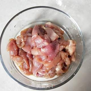 酸汤肉片的做法步骤:5