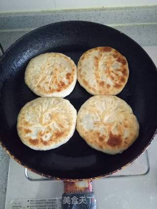 长豆角猪肉馅饼的做法步骤:16