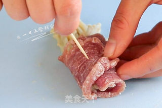 里脊肉金针菇卷的做法步骤:6